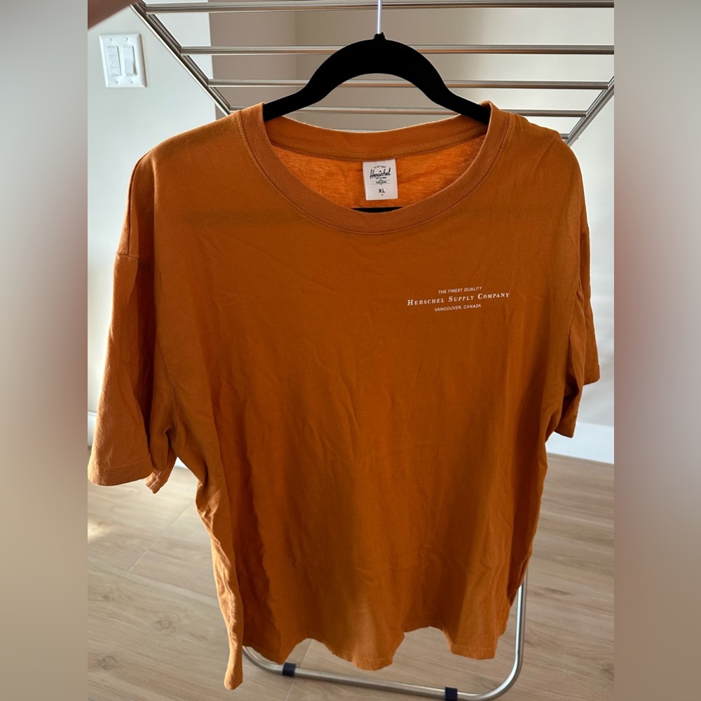 Herschel Supply Co Men’s Vancouver T-Shirt